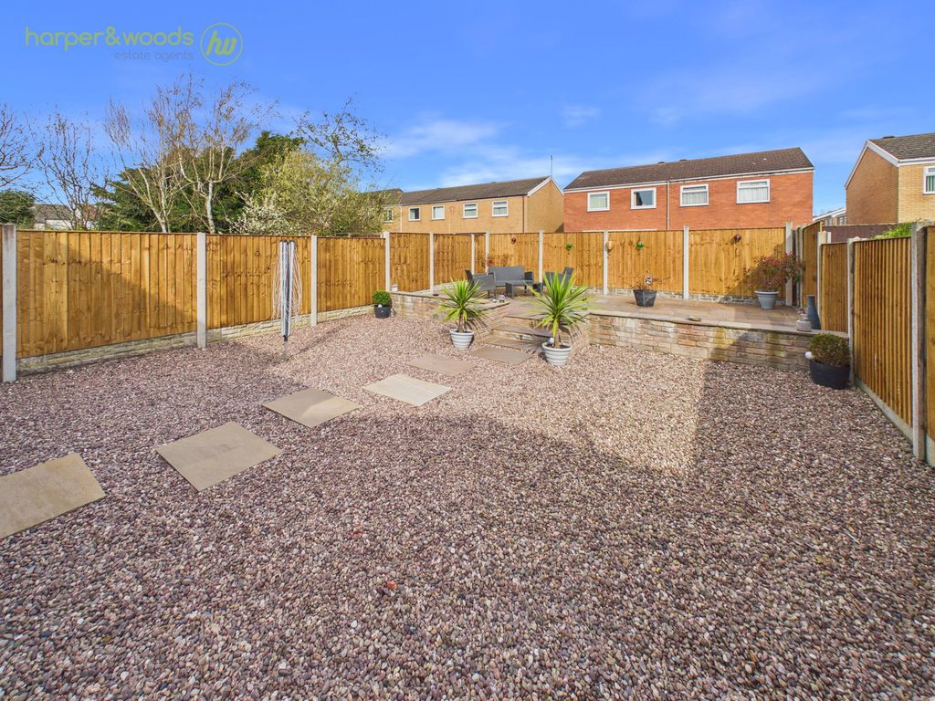 Property photo 2 of 37