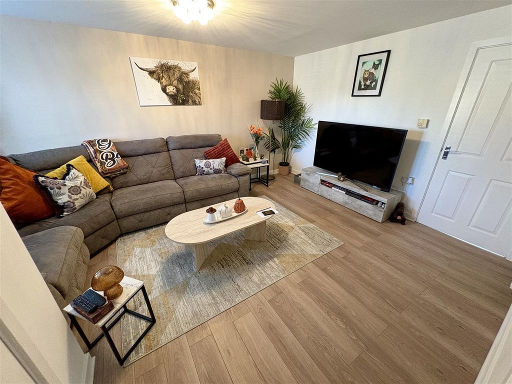 Property photo 2 of 13 Living Room