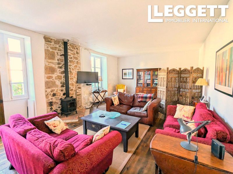 Property photo 3 of 10