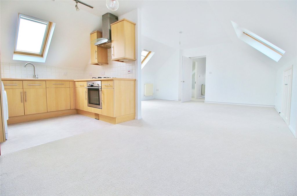 Property photo 2 of 9 Picture No. 08
