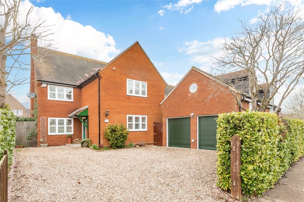 Property photo 1 of 28 Front