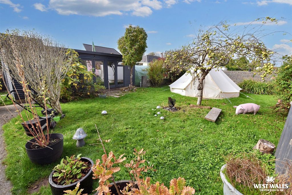 Additional image 5 of 3 bed detached house for saleButtermilk Close, Pembroke SA71