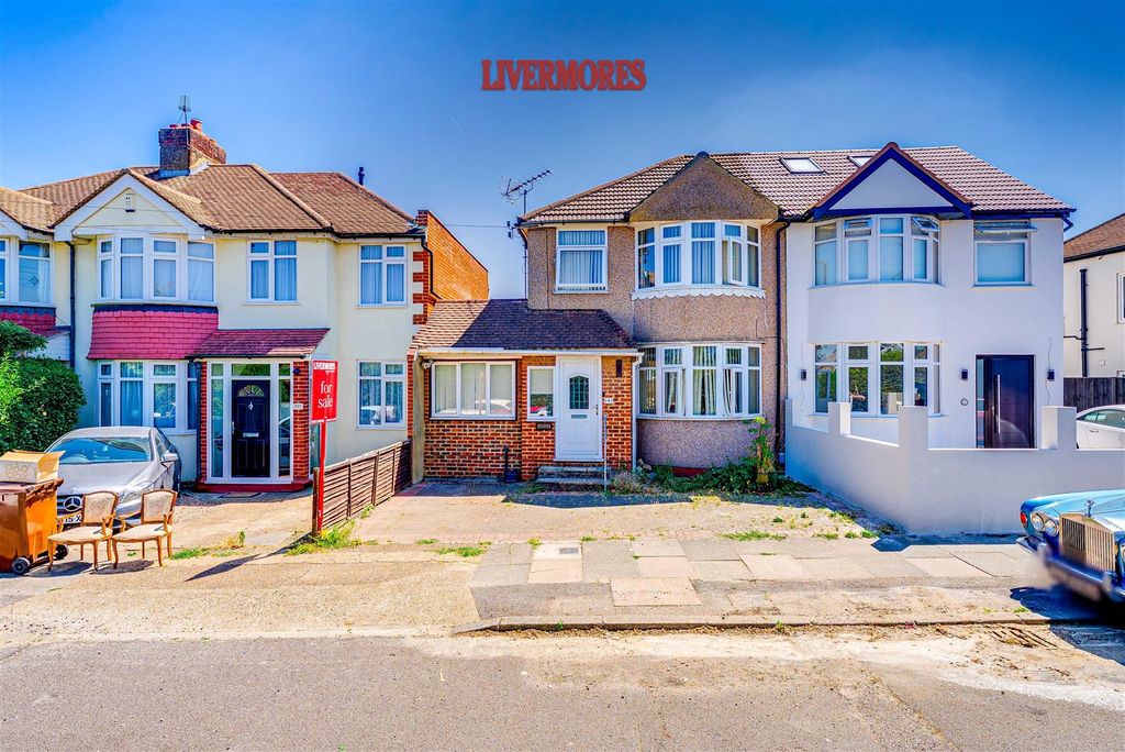 Property photo 1 of 33 A7S00591Hdrdp.Jpg