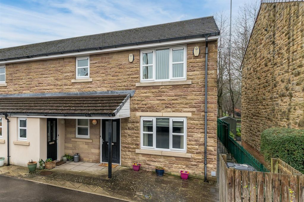 Property photo 1 of 19 Norwood Court