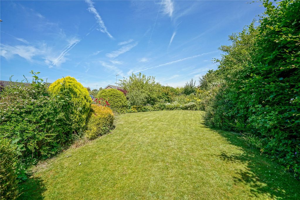 Property photo 3 of 12 Picture No. 12