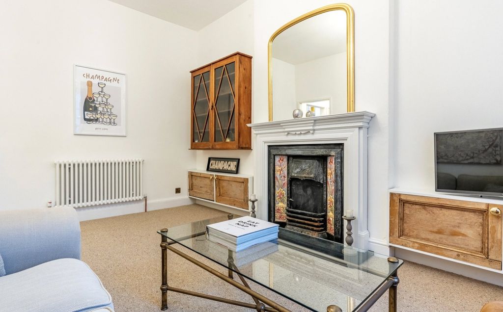 Property photo 2 of 10 Picture No. 03