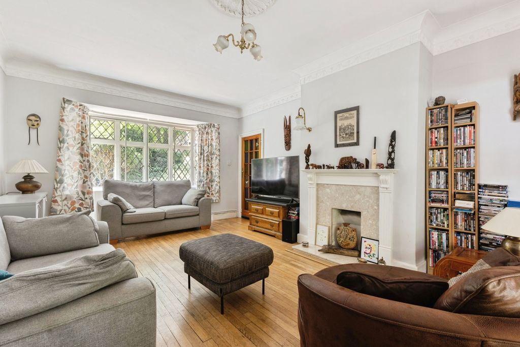 Property photo 3 of 20 Pbox-Img.Jpg