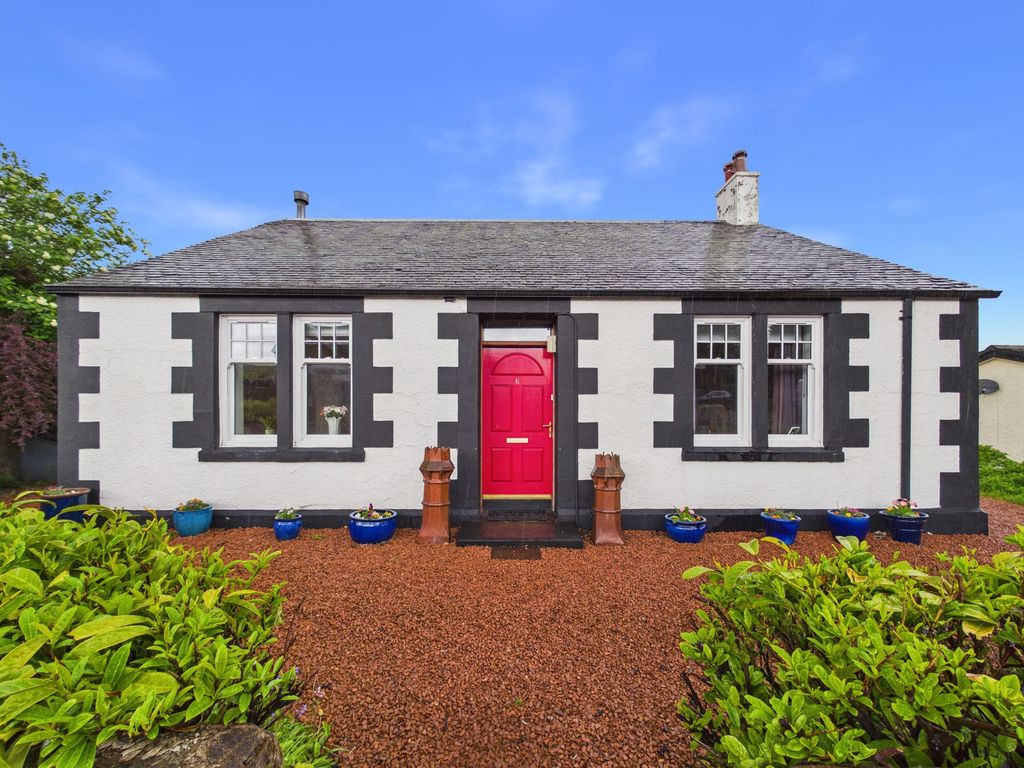 Property photo 1 of 16 Front