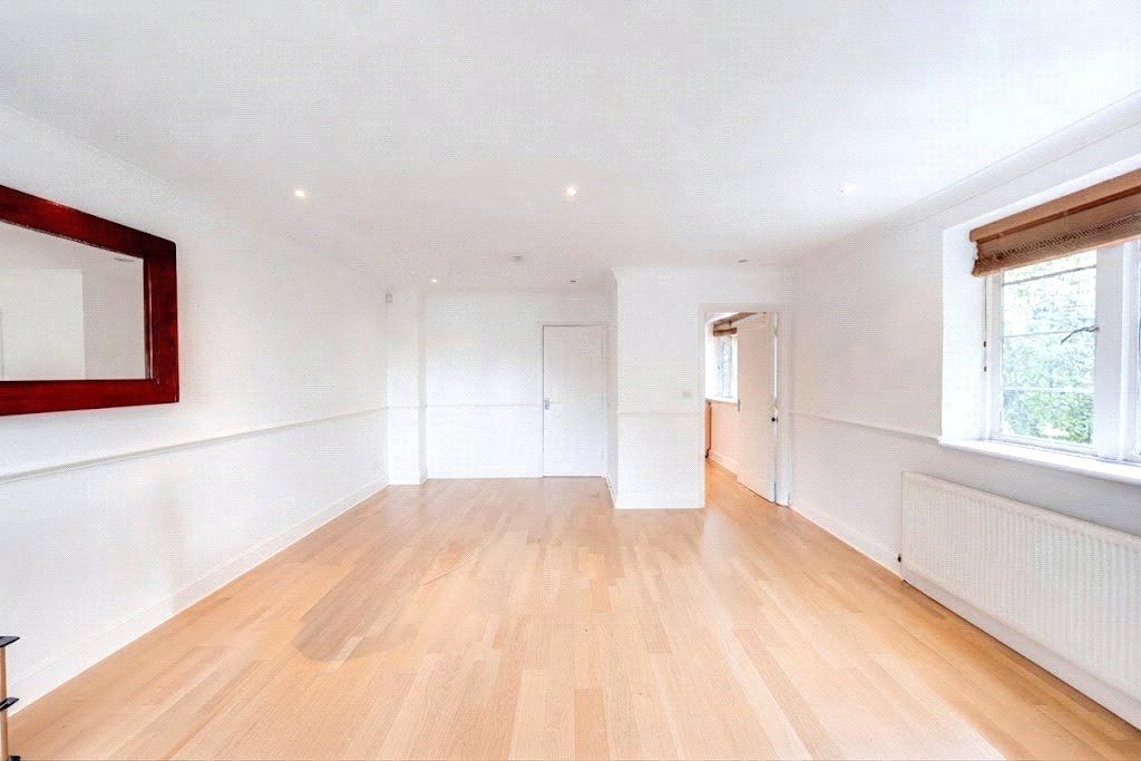 Property photo 2 of 5 Picture No. 04