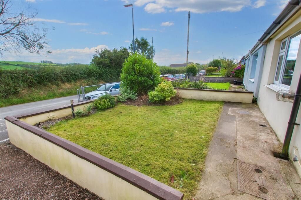 Property photo 3 of 21