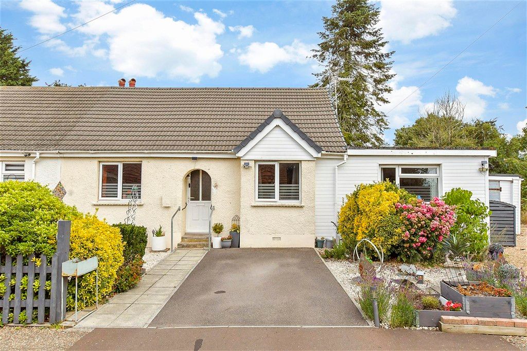 Property photo 1 of 11 Front (Web)