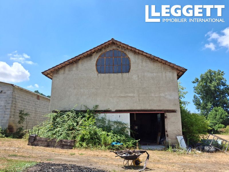 Property photo 3 of 10
