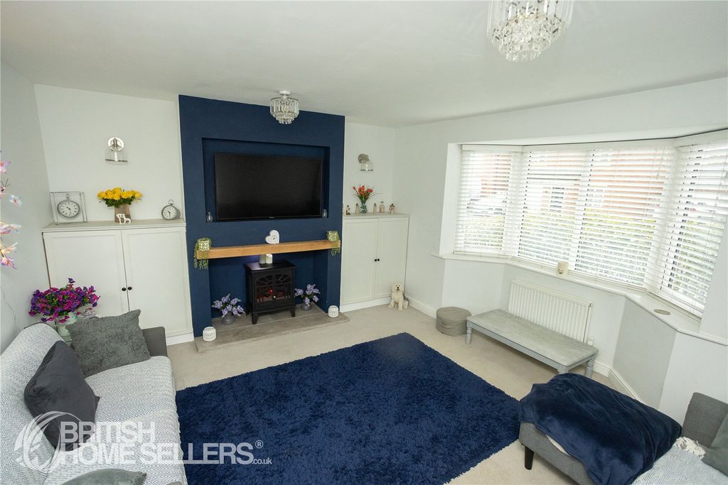 Property photo 2 of 16 Picture No. 18