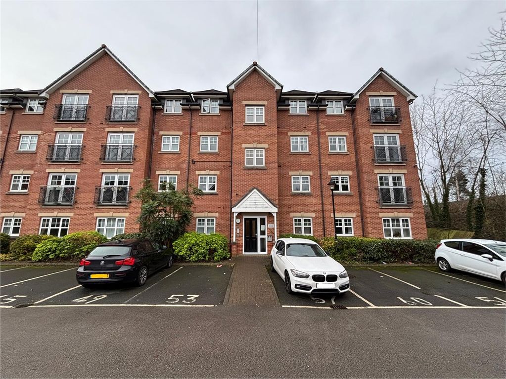 Property photo 1 of 8 External