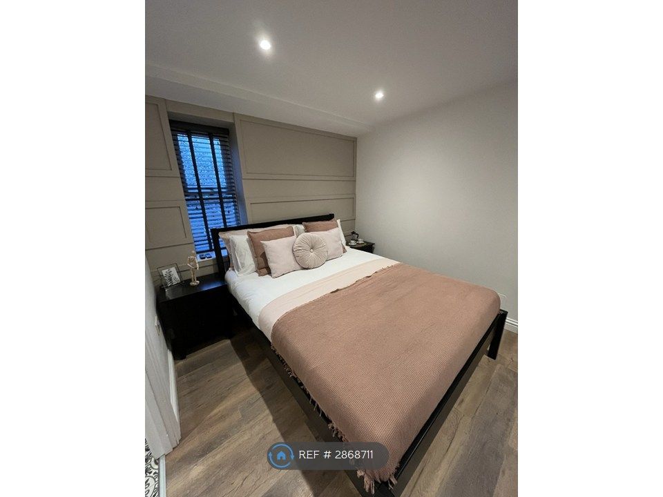 Property photo 2 of 9 Studio A