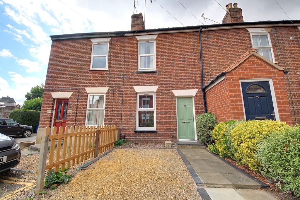 Property photo 1 of 8
