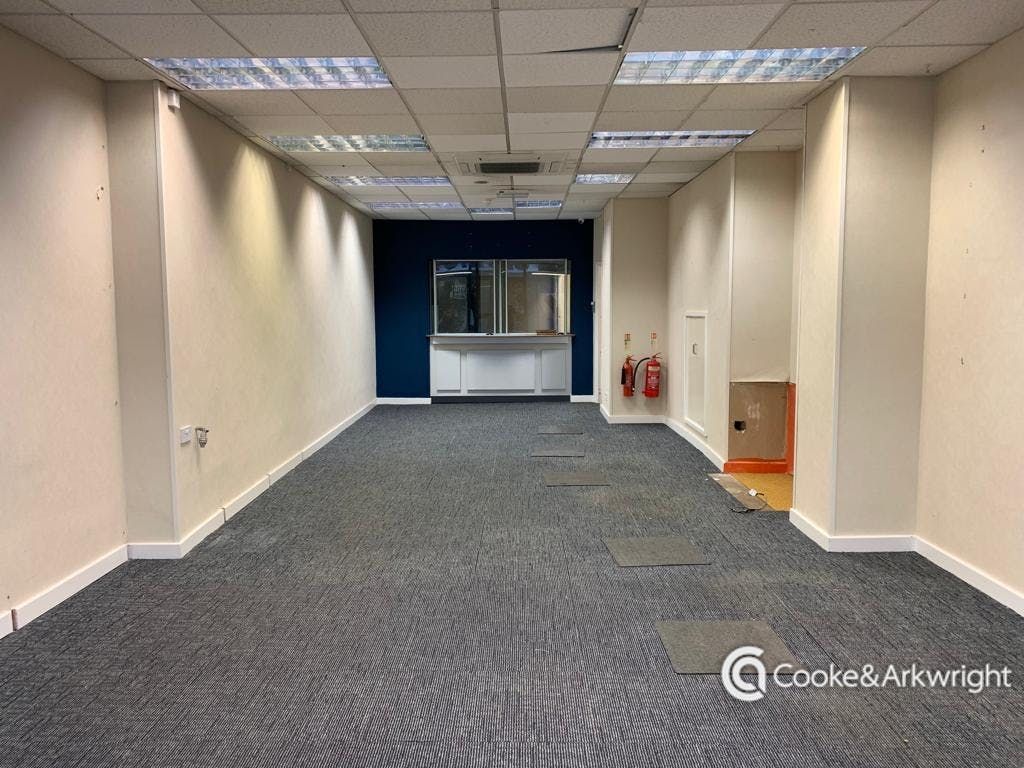 Property photo 2 of 5 175 Inside.Jpg