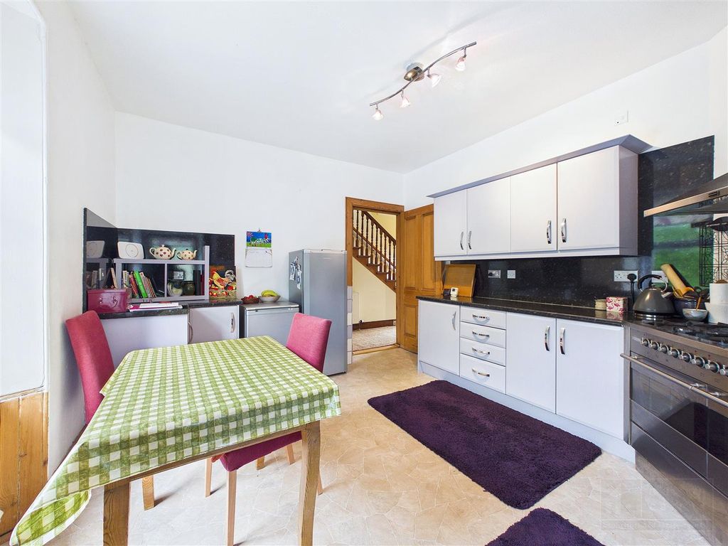Property photo 3 of 19 Kitchen &amp; Dining Area
