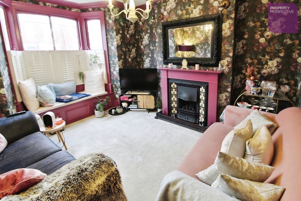 Property photo 2 of 13 Front Reception Room