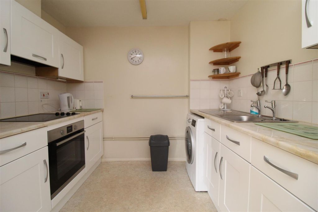 Property photo 3 of 7 Img_1913.Jpg