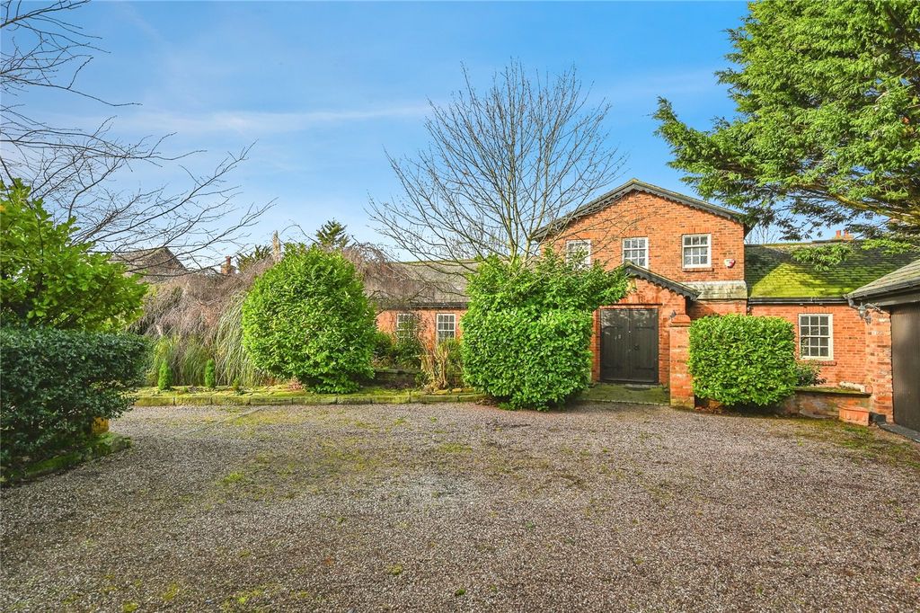 Property photo 2 of 35 Front External