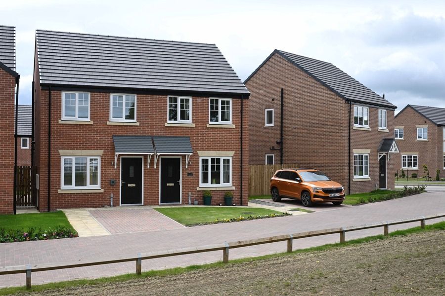 Property photo 1 of 9