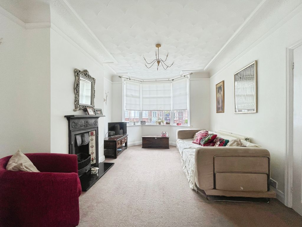 Property photo 3 of 15 12