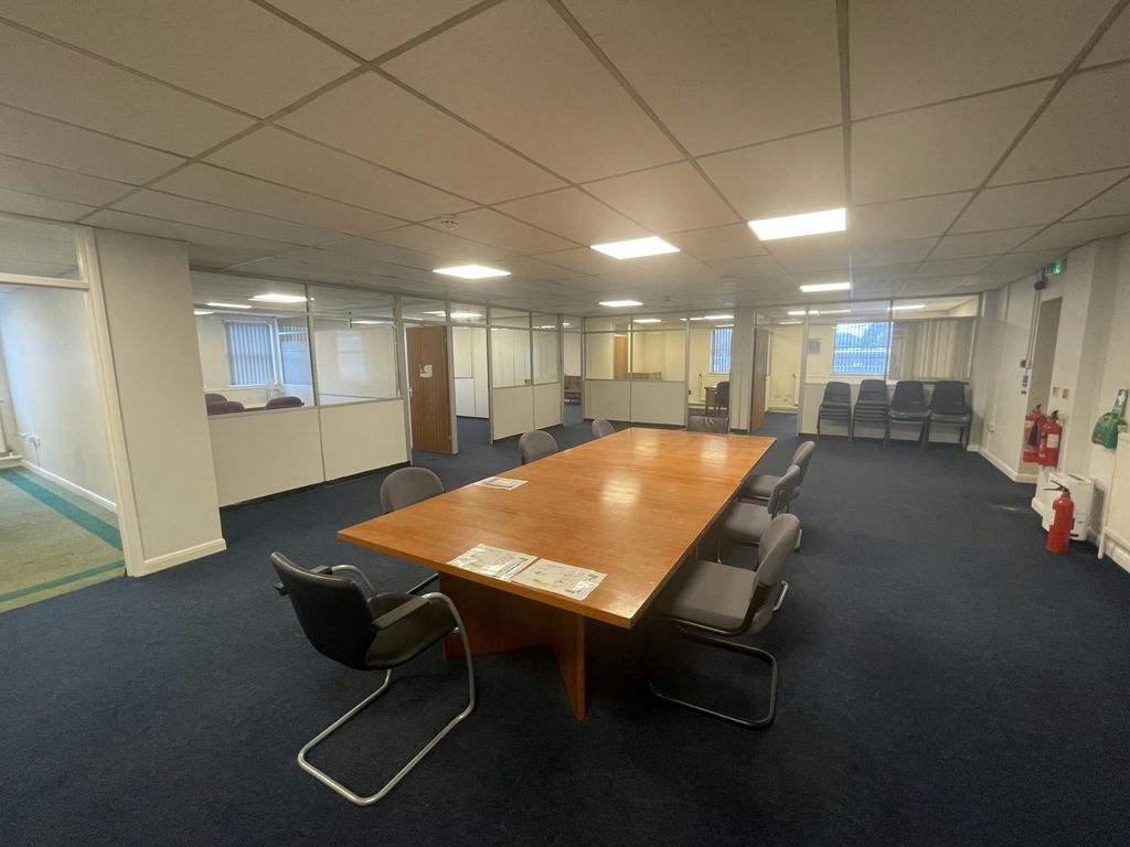 Property photo 3 of 12 Img_0119.Jpg