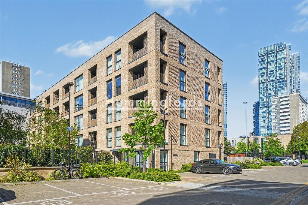 Property photo 2 of 13 Franck House Ec1V-1.Jpg