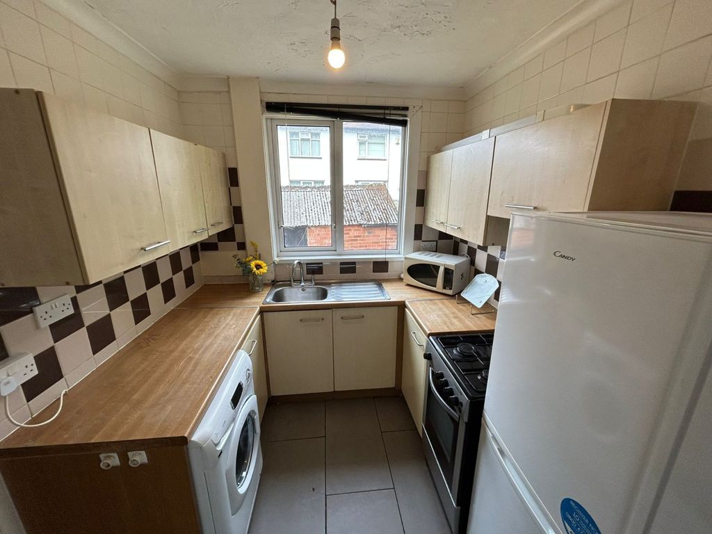 Property photo 1 of 7 Picture No. 05