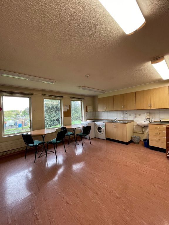 Property photo 2 of 5