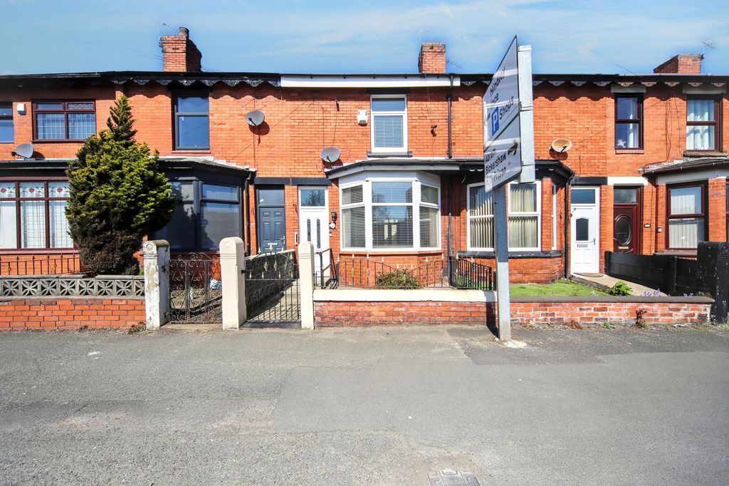 Property photo 1 of 16