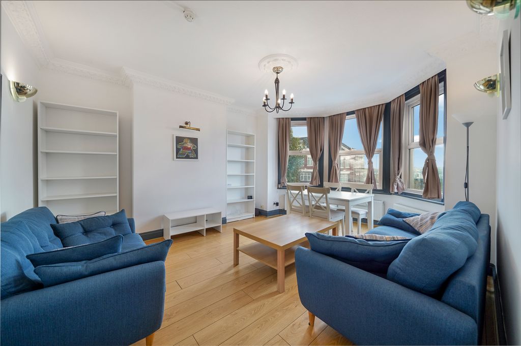 Property photo 3 of 17