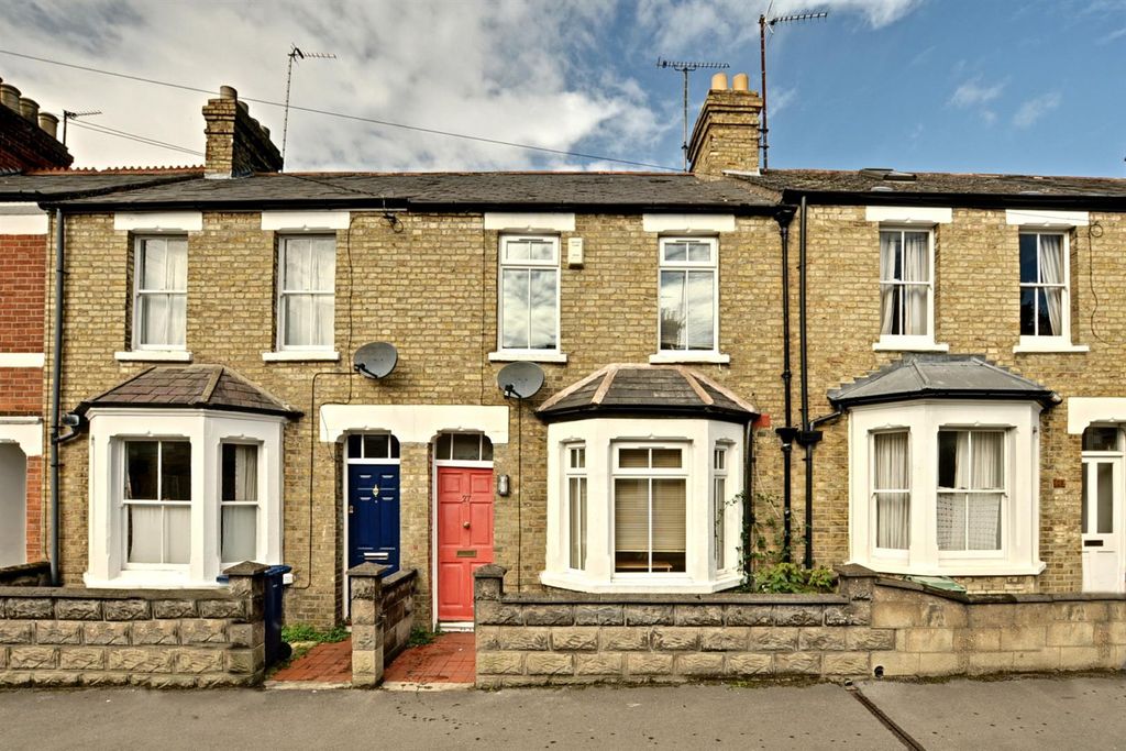 Property photo 1 of 7