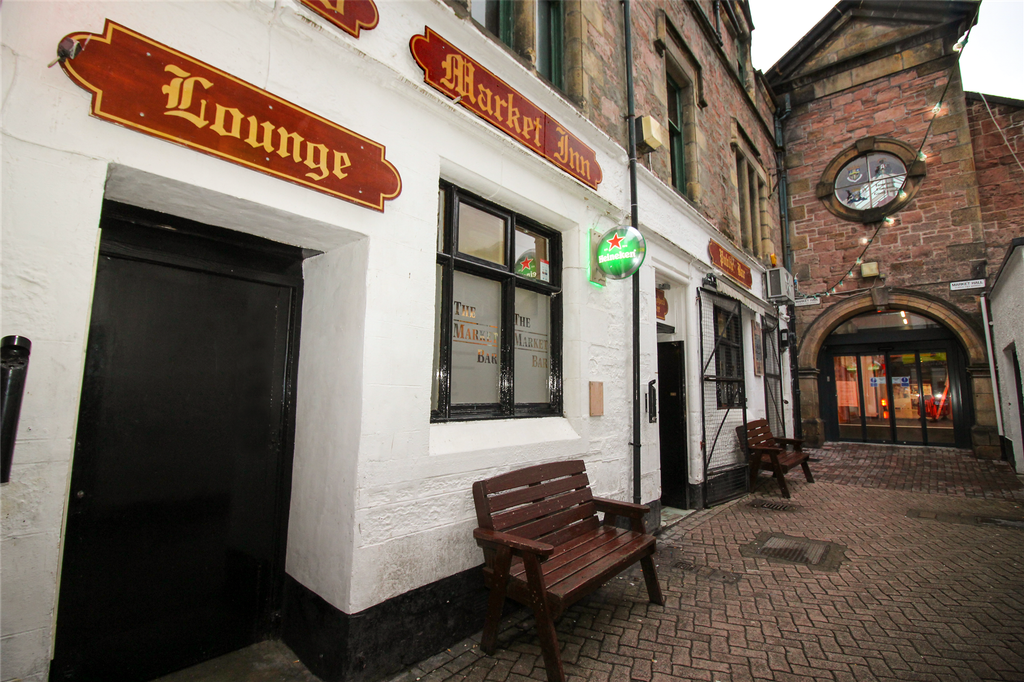 Property photo 1 of 11 Photo 0