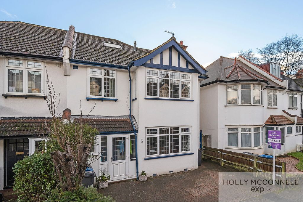 Property photo 1 of 29