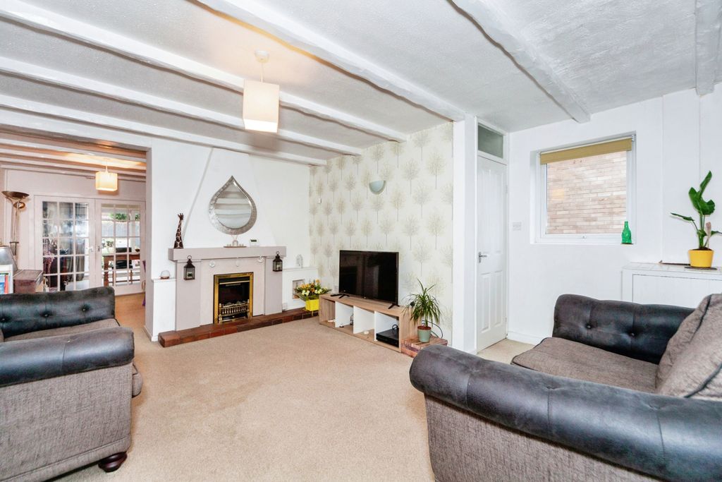 Property photo 2 of 17 Photography