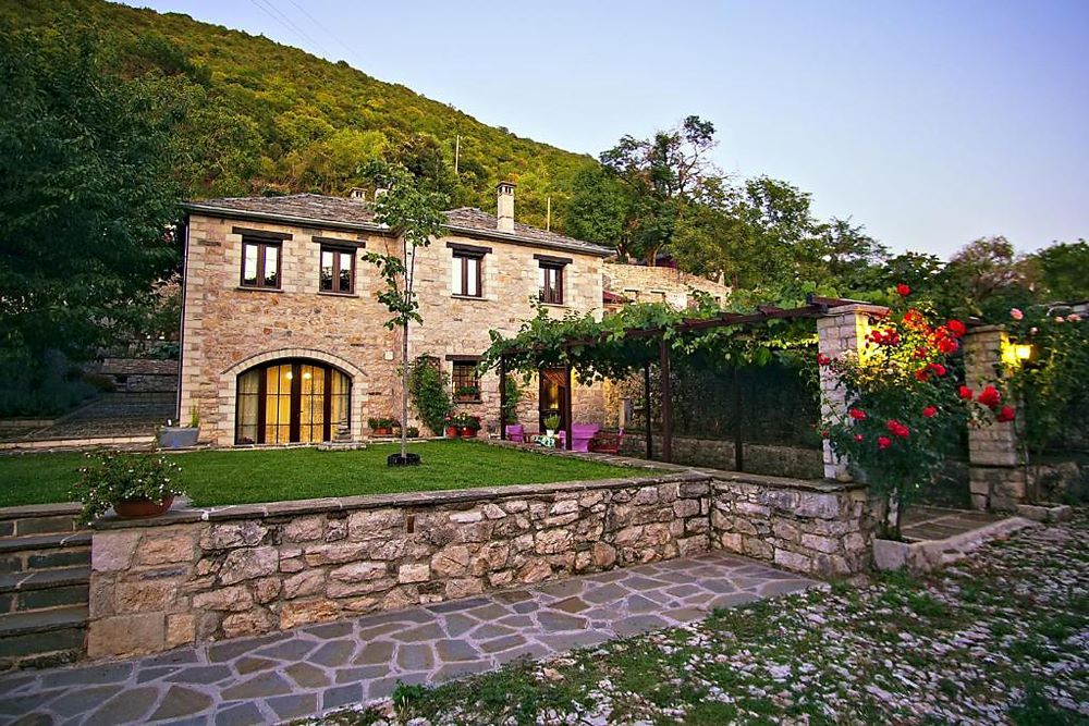 Property photo 1 of 22 Image: 0