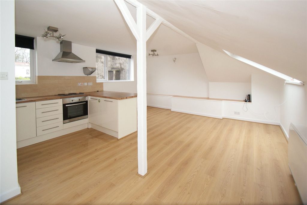 Property photo 2 of 8 Picture No. 02
