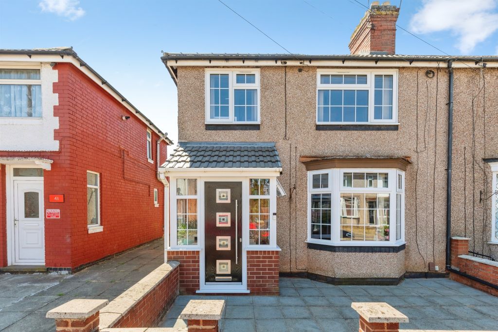 Property photo 1 of 14