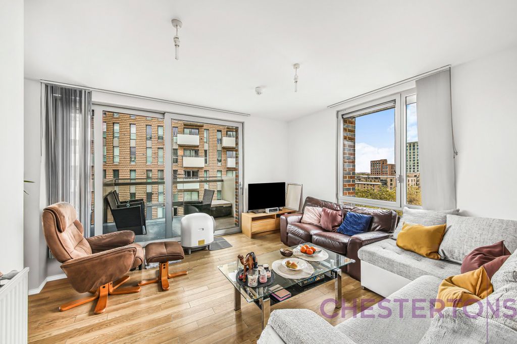 Property photo 3 of 15