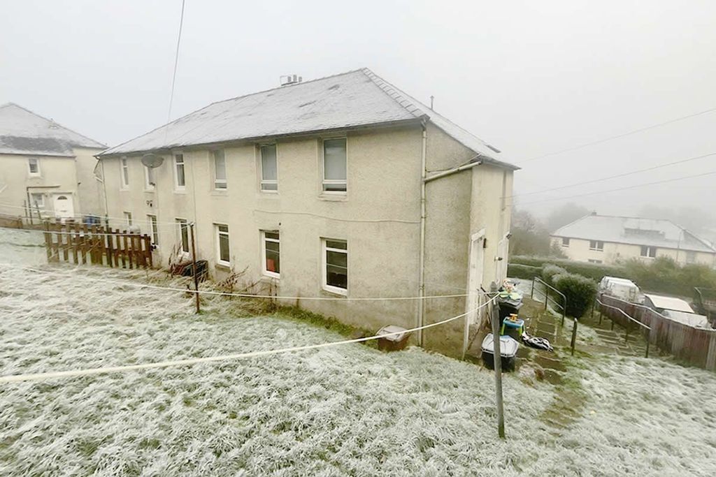 Property photo 3 of 4