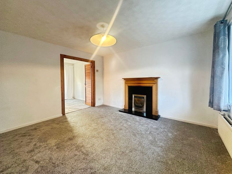 Property photo 2 of 10 Photo 7