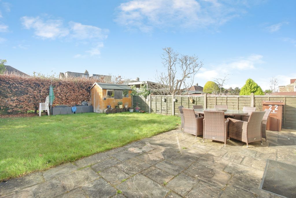 Property photo 3 of 21