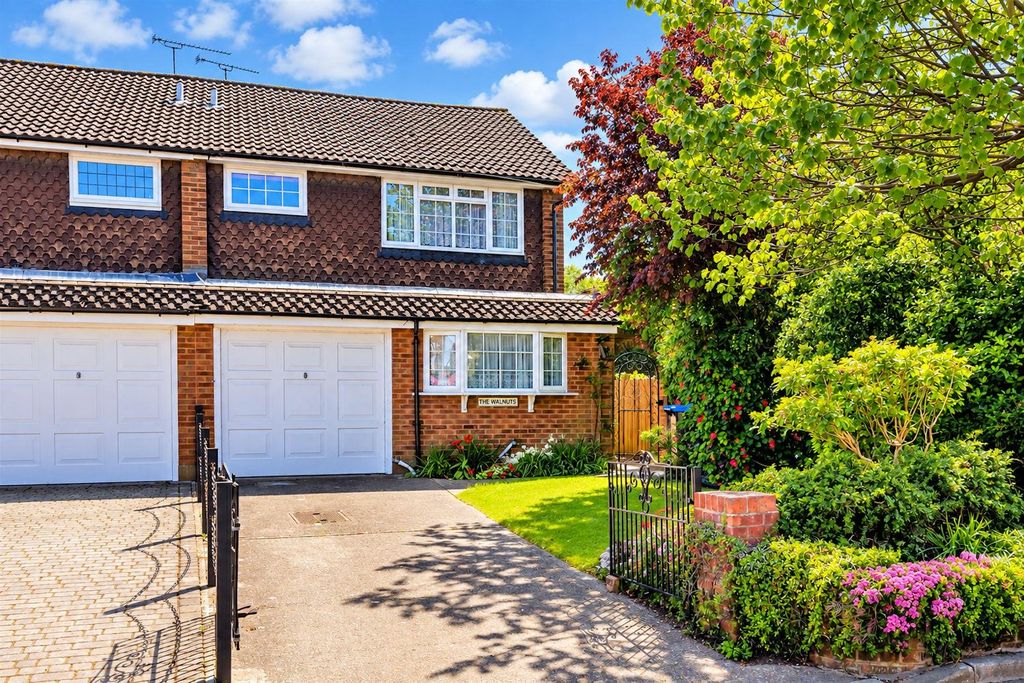 Property photo 1 of 12 Front.Jpg