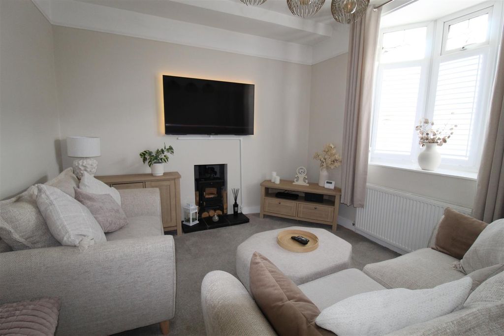 Property photo 2 of 14 Img_0763.Jpg