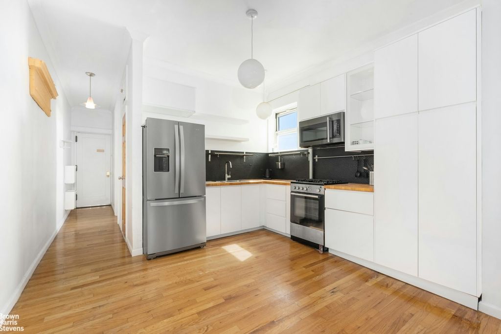 Property photo 3 of 10 <Alttext/>