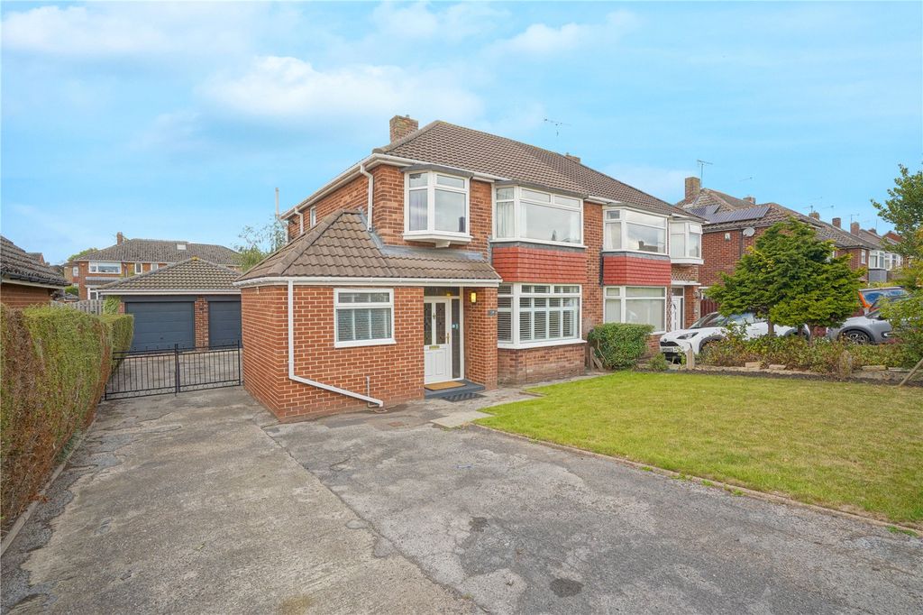 Property photo 1 of 23 Picture No. 21