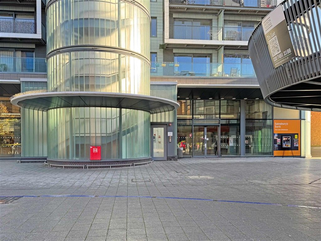 Property photo 1 of 3