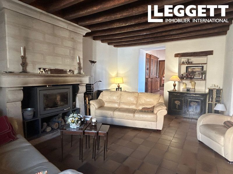 Property photo 3 of 10